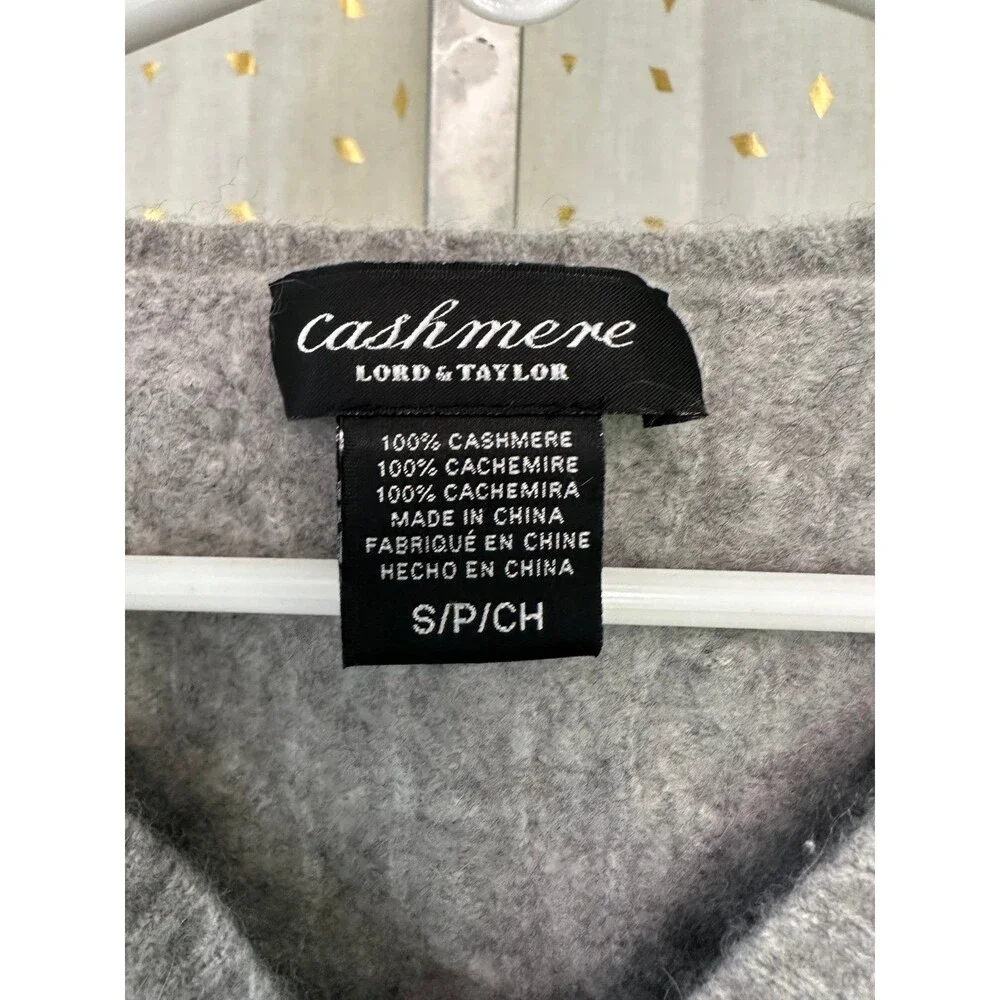 Lord & Taylor Luxury Girls Cable Knit V-Neck Pullover 100% Cashmere Sweater S
